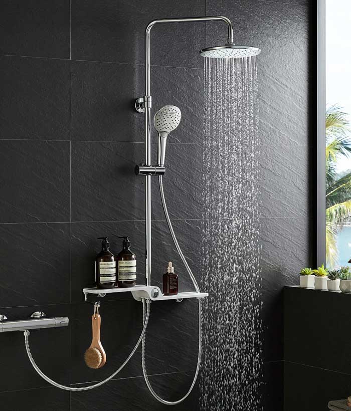 رؤوس دش مثبتة على الحائط